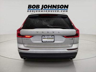2021 Volvo XC60 T6 Momentum
