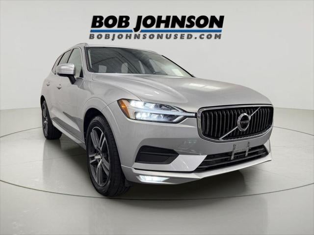2021 Volvo XC60 T6 Momentum