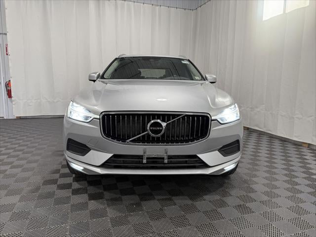 2021 Volvo XC60 T6 Momentum
