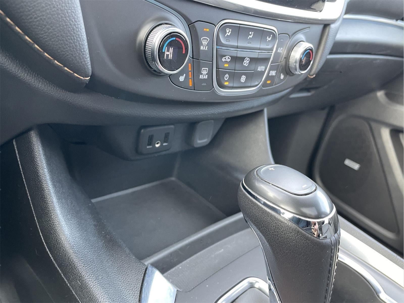 2019 Chevrolet Traverse LT Leather