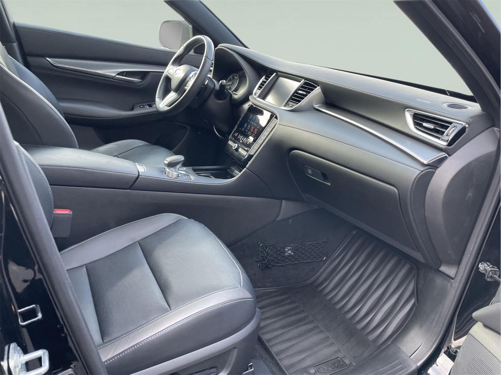 2023 INFINITI QX55 LUXE