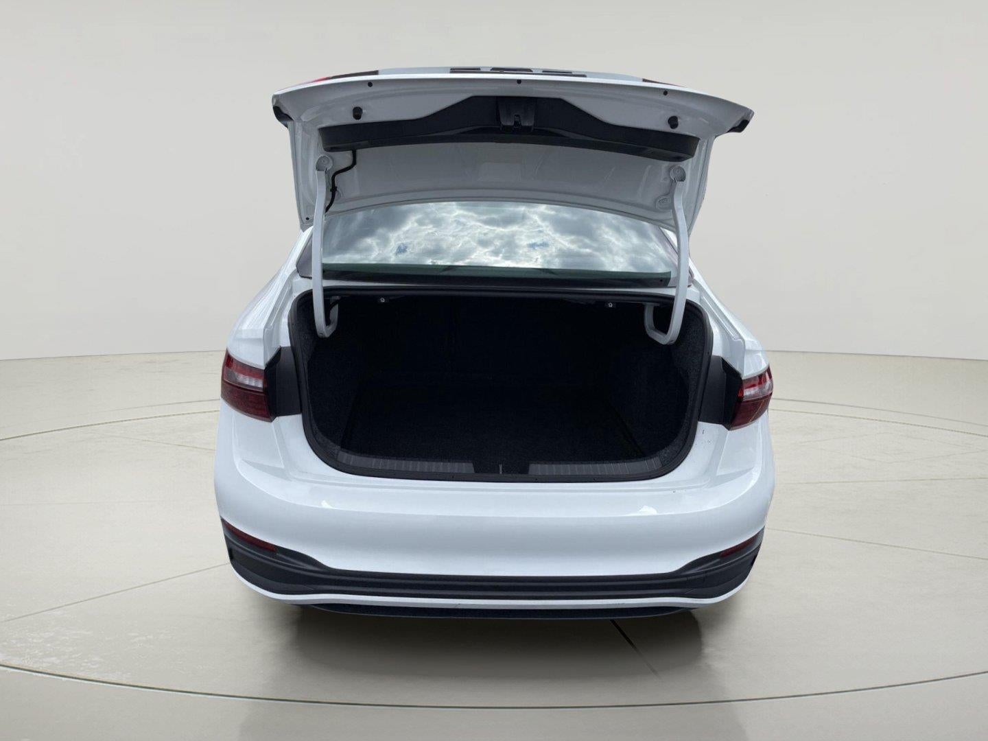 2023 Volkswagen Jetta Sport