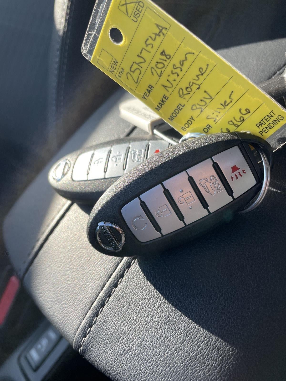 2018 Nissan Rogue SV