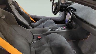 2023 McLaren Artura TechLux
